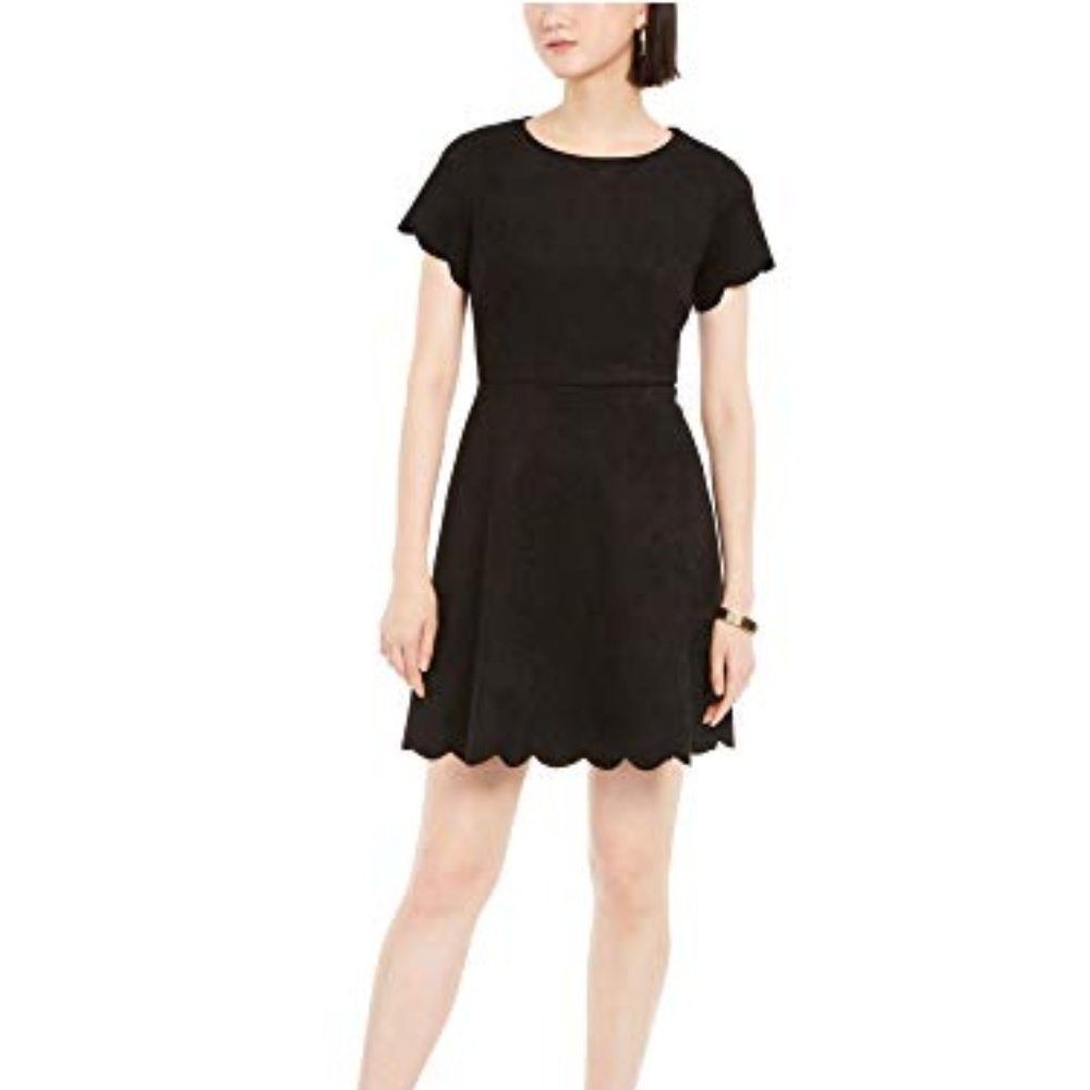 PAPPAGALLO Scalloped Short Sleeve Dress in Black Size 6 Brand New NWT